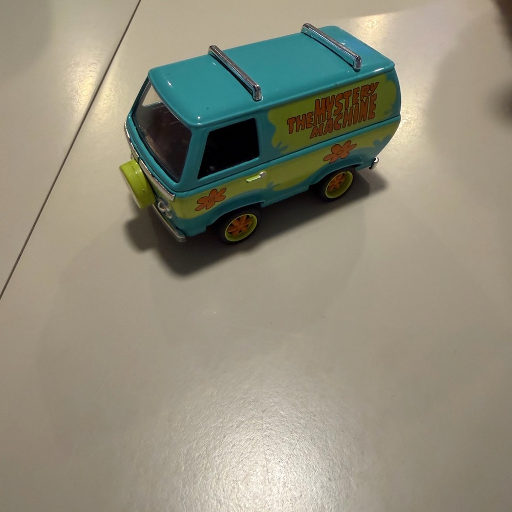 Scooby-Doo Mystery Machine Toy Van - Teal and Yellow